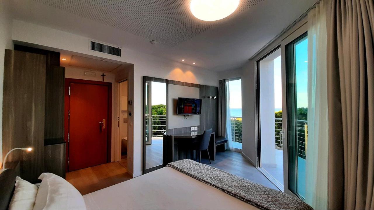 Grand Hotel Playa لينانو سابيادورو المظهر الخارجي الصورة