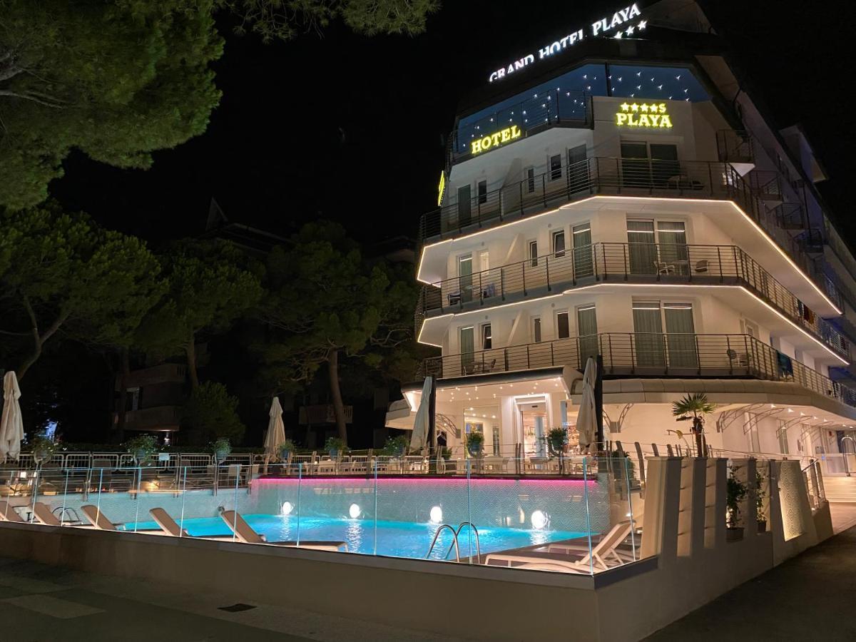 Grand Hotel Playa لينانو سابيادورو المظهر الخارجي الصورة