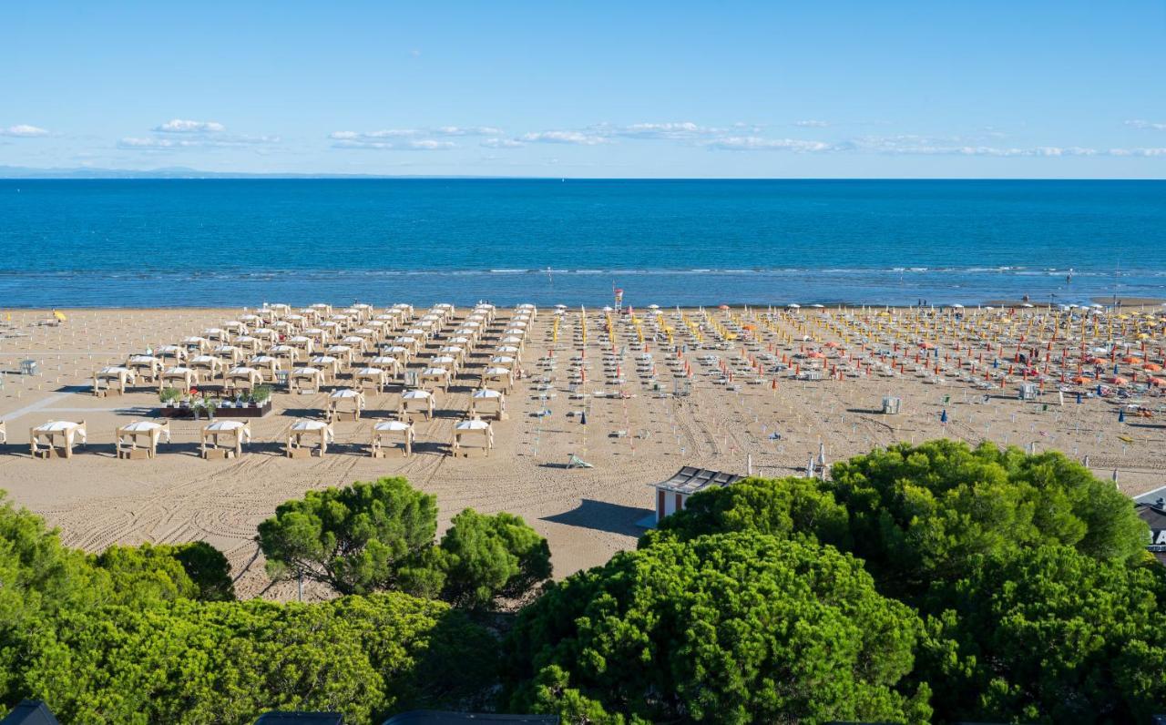 Grand Hotel Playa لينانو سابيادورو المظهر الخارجي الصورة