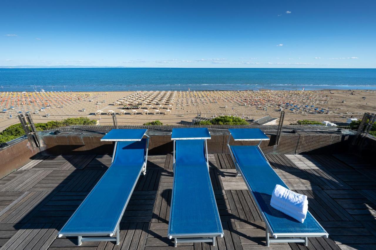 Grand Hotel Playa لينانو سابيادورو المظهر الخارجي الصورة