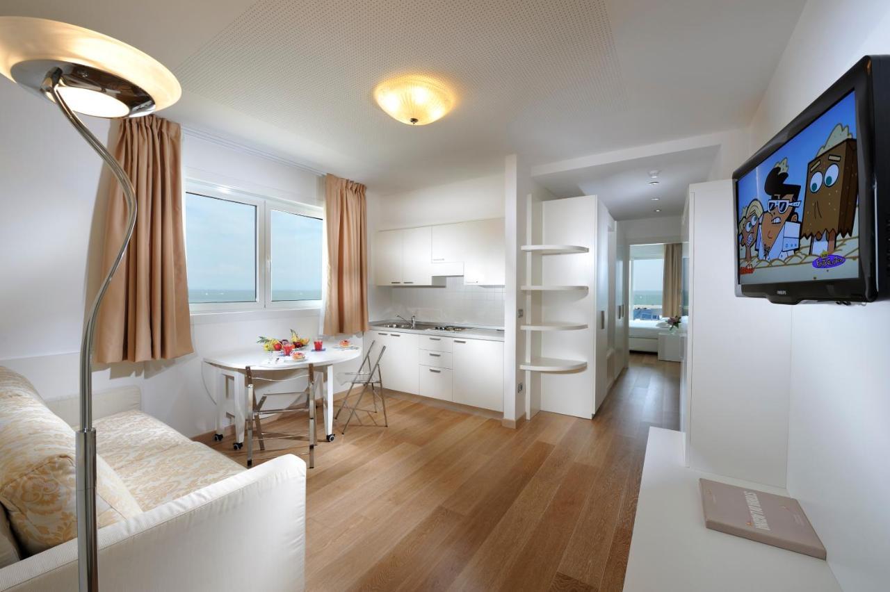 Grand Hotel Playa لينانو سابيادورو المظهر الخارجي الصورة